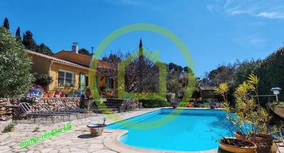 Maison - 173 m² - 5 pièces