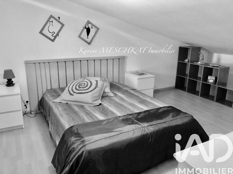 Maison - 360 m² - 21 pièces