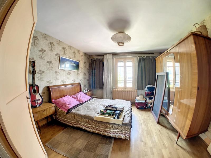 Maison - 98 m² - 5 pièces