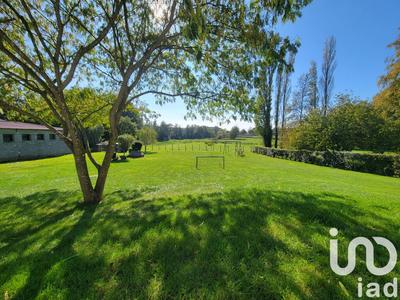 Maison - 208 m² - 8 pièces