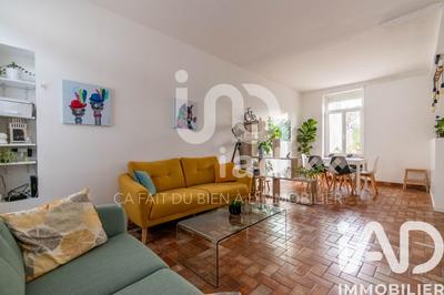 Maison - 80 m² - 5 pièces