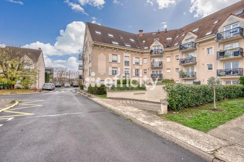 Appartement - 100 m² - 5 pièces