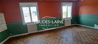 Appartement - 98 m² - 5 pièces