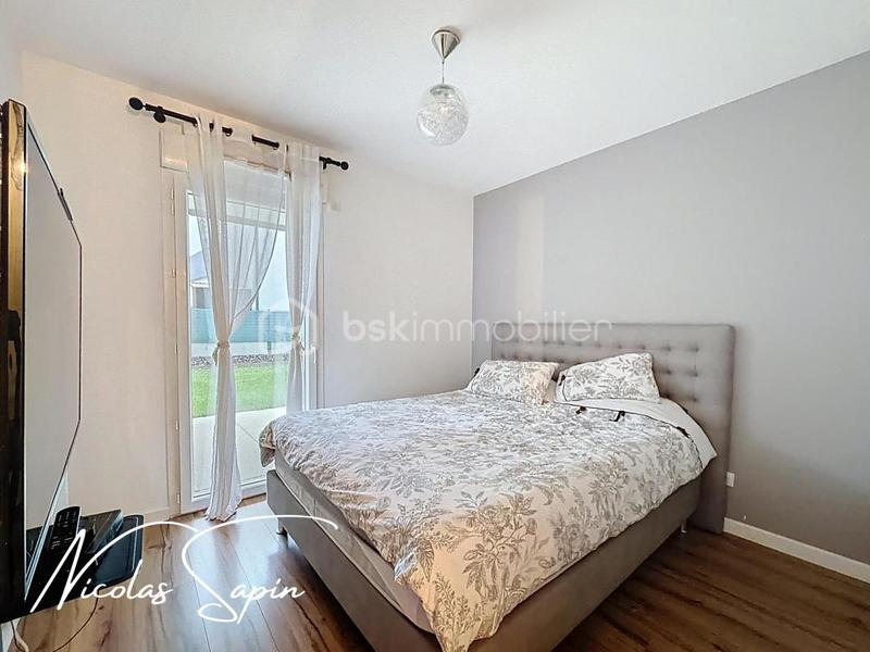 Appartement - 90 m² - 4 pièces