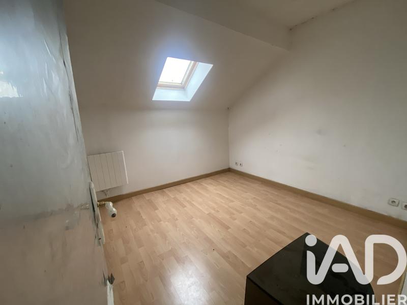 Maison - 224 m² - 8 pièces