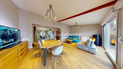 Maison - 163 m² - 7 pièces