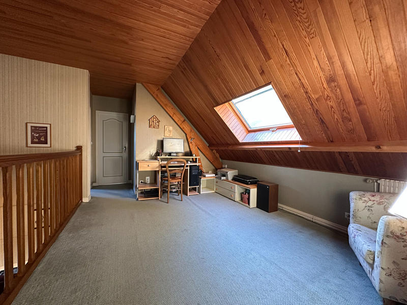 Maison - 171 m² - 8 pièces