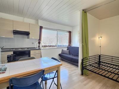 Studio - 20 m² - 1 pièce