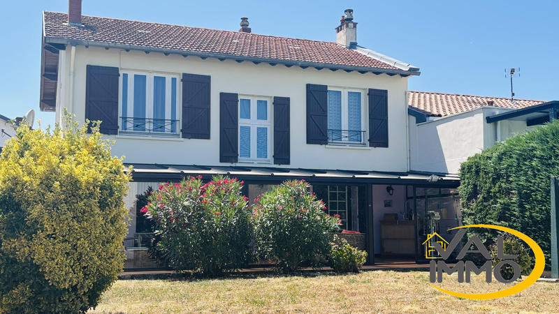 Maison - 136 m² - 5 pièces