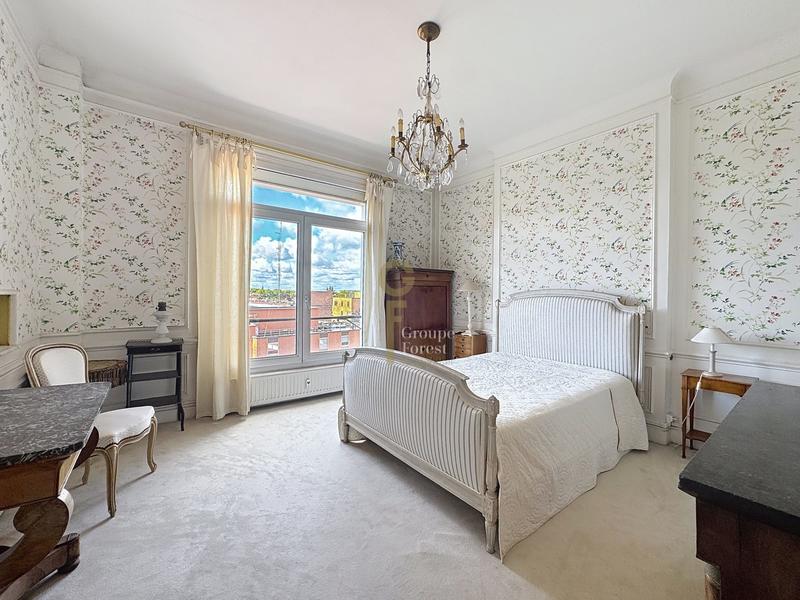 Appartement - 125 m² - 4 pièces