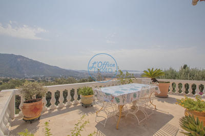 Villa - 125 m² - 5 pièces