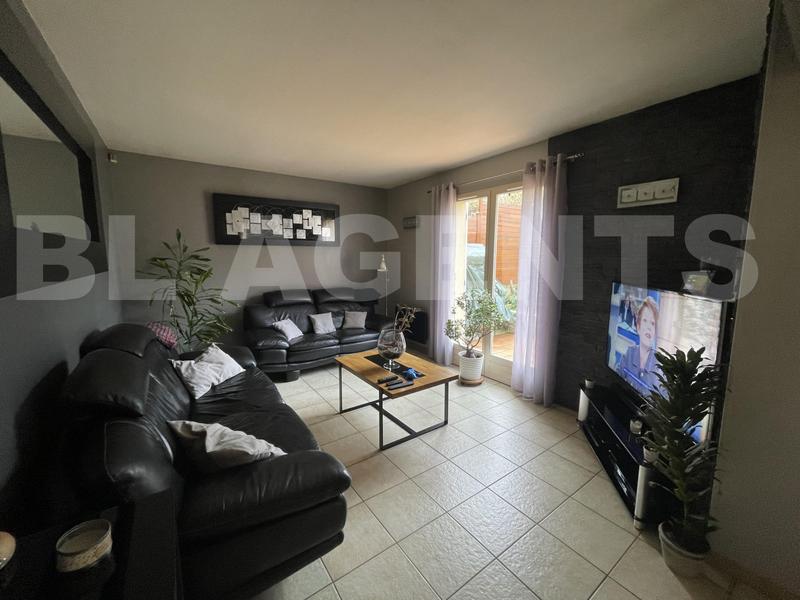 Maison - 95 m² - 5 pièces