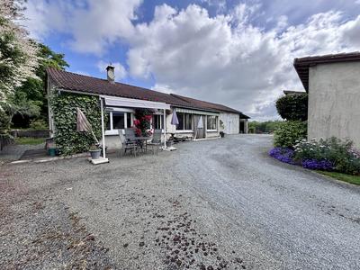 Maison ancienne - 130 m² - 5 pièces