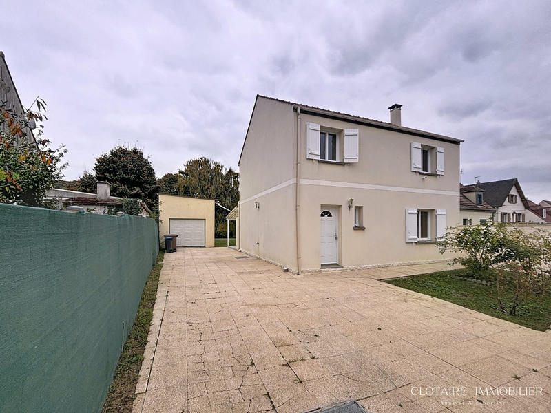 Maison - 103 m² - 5 pièces