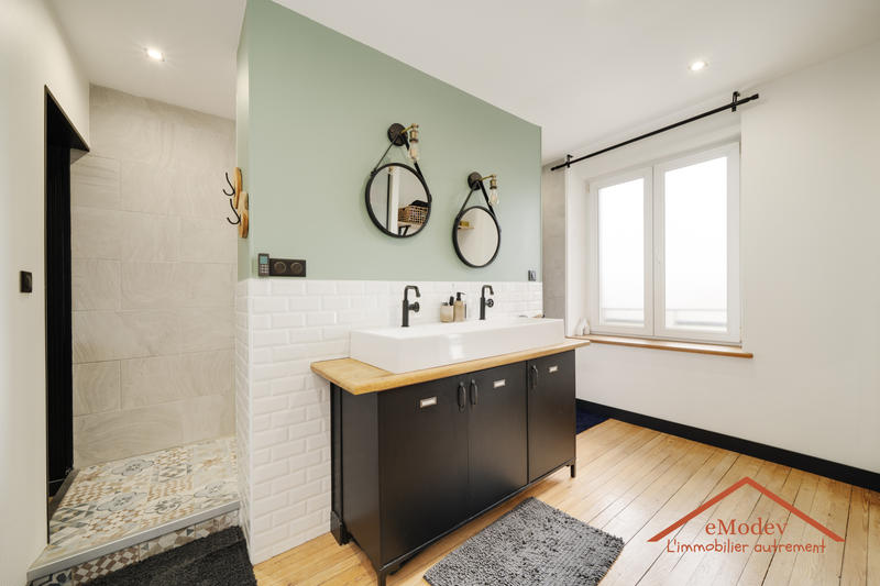 Maison - 97 m² - 4 pièces