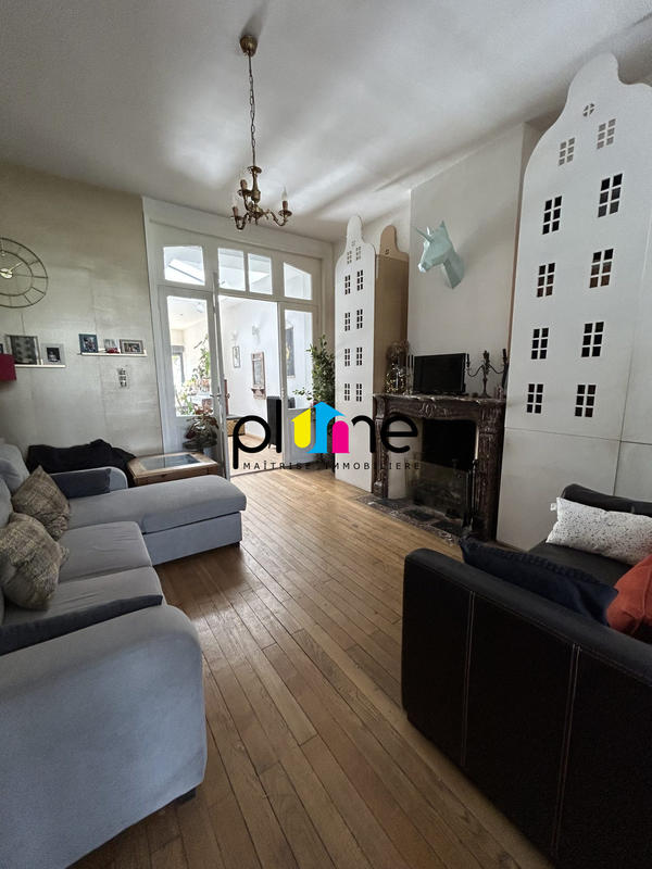 Maison - 176 m² - 6 pièces