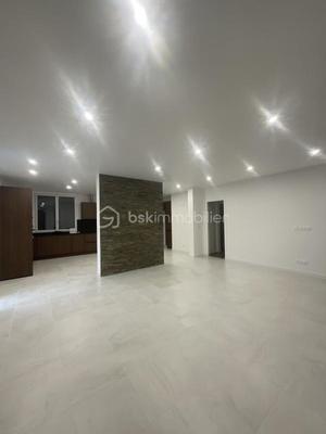 Appartement - 110 m² - 4 pièces