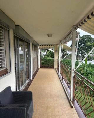 Villa - 163 m² - 6 pièces