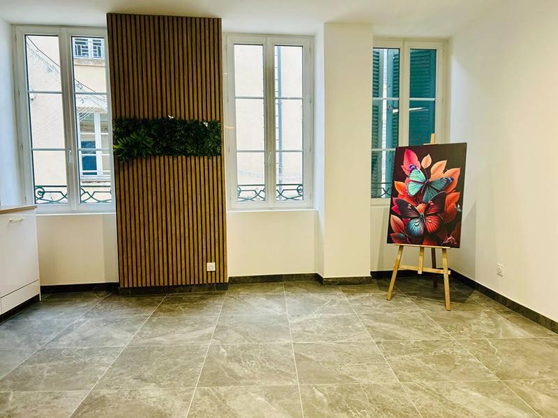 Appartement - 111 m² - 5 pièces