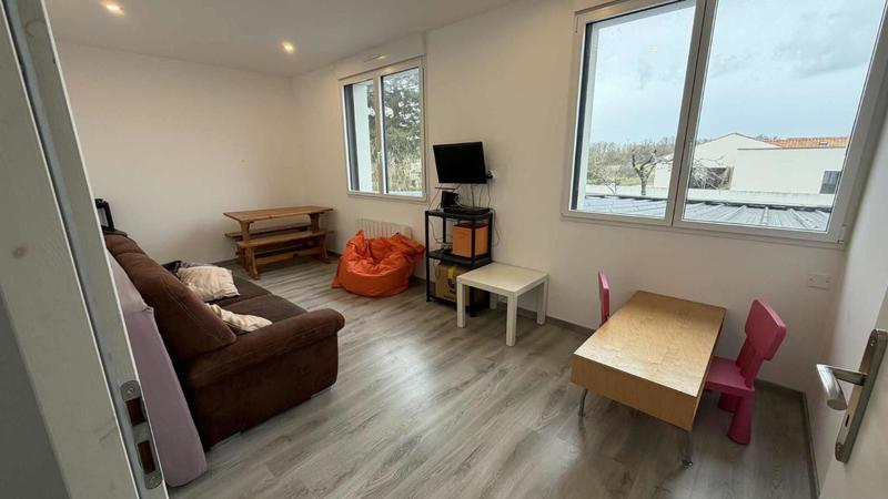 Maison de ville - 210 m² - 7 pièces