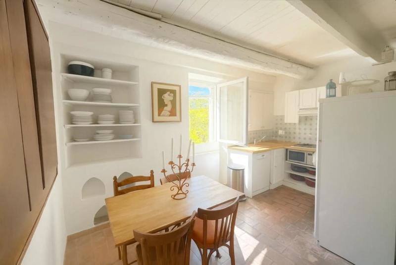 Propriété - 187 m² - 6 pièces