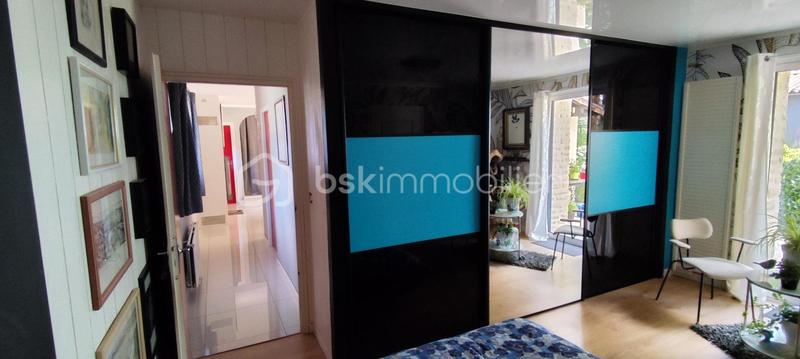 Propriété - 277 m² - 10 pièces