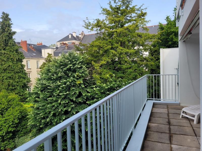 Appartement - 95 m² - 3 pièces