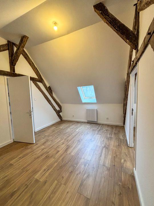 Maison ancienne - 210 m² - 7 pièces