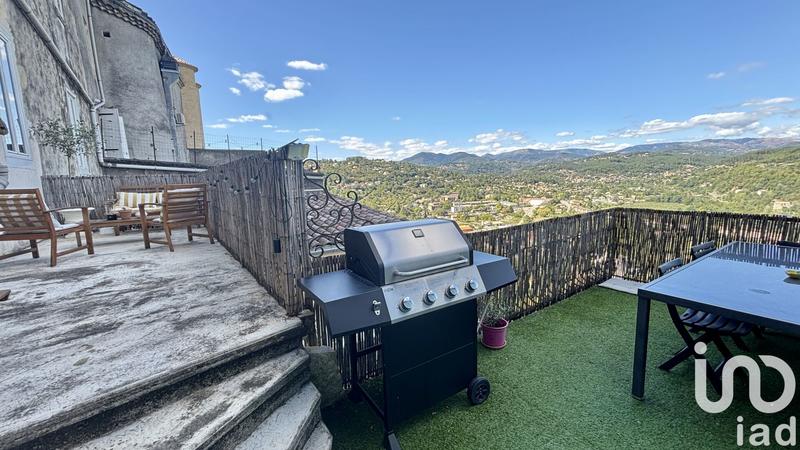 Appartement - 91 m² - 3 pièces