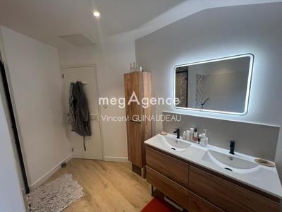 Maison - 113 m² - 6 pièces