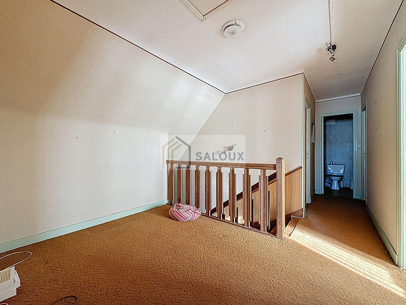 Maison - 145 m² - 6 pièces