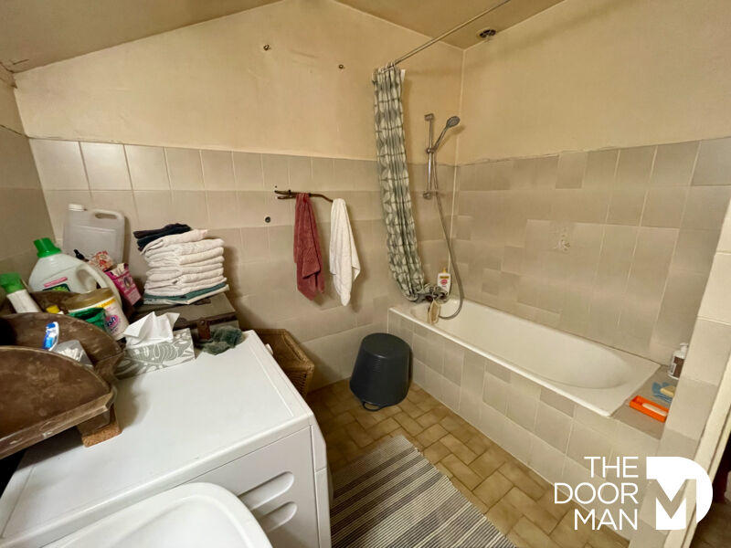 Corps de ferme - 218 m² - 7 pièces