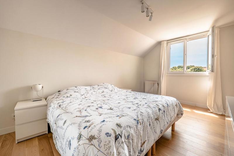 Maison - 147 m² - 5 pièces