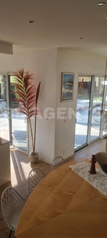 Maison - 175 m² - 5 pièces