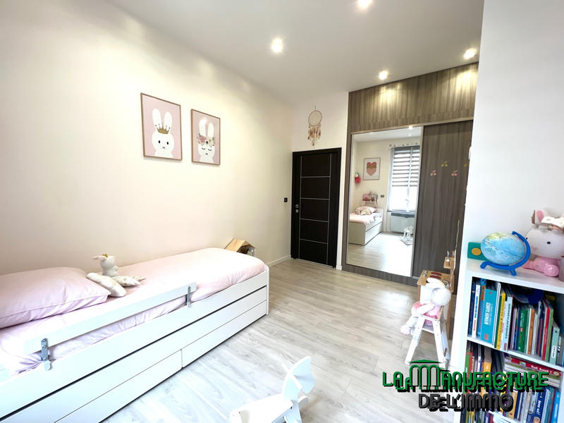 Appartement - 116 m² - 5 pièces