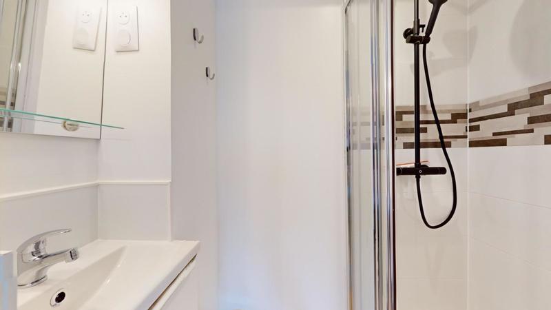 Appartement - 88 m² - 6 pièces