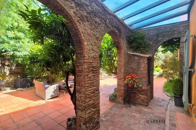 Maison ancienne - 250 m² - 8 pièces