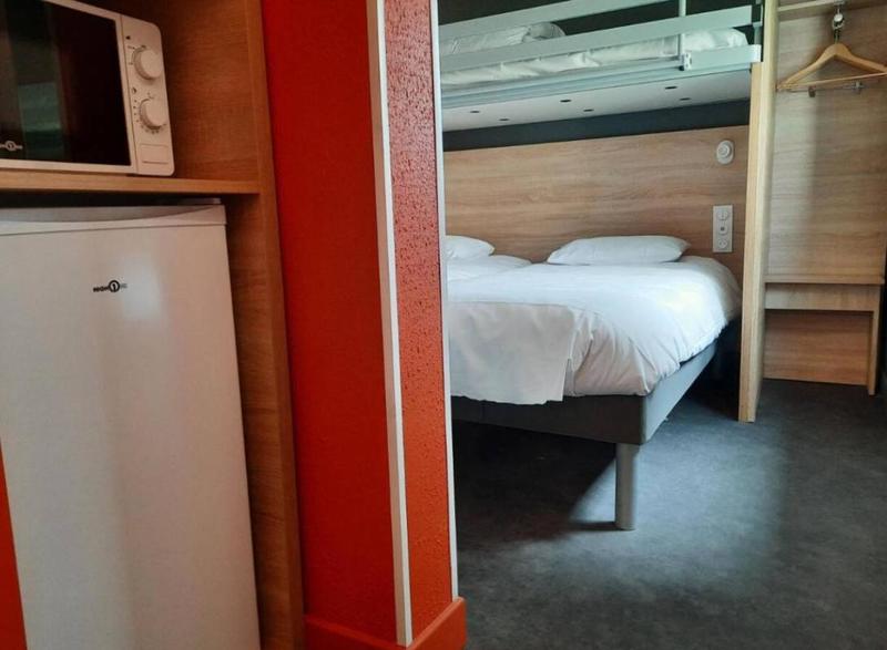 Chambre - 9 m² - 1 pièce