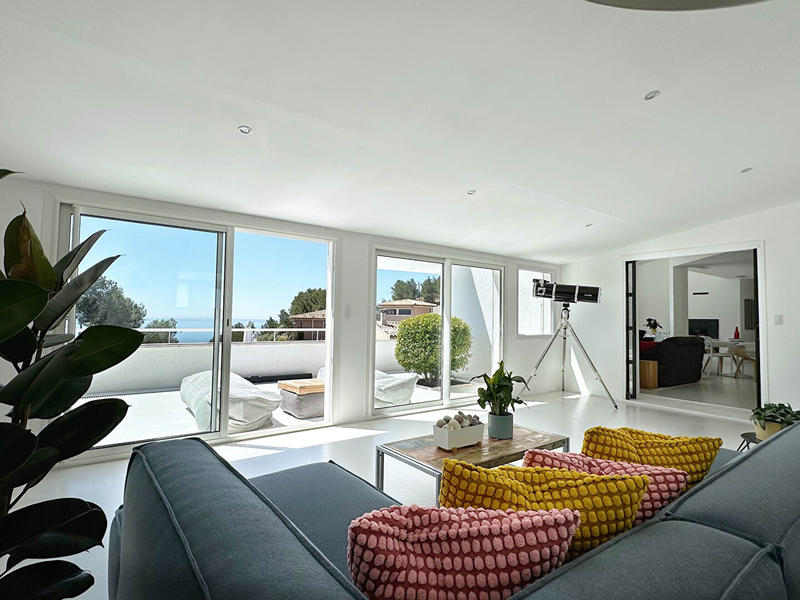 Maison - 297 m² - 8 pièces