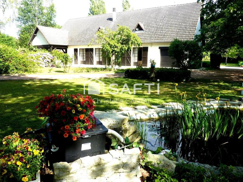 Maison - 263 m² - 7 pièces