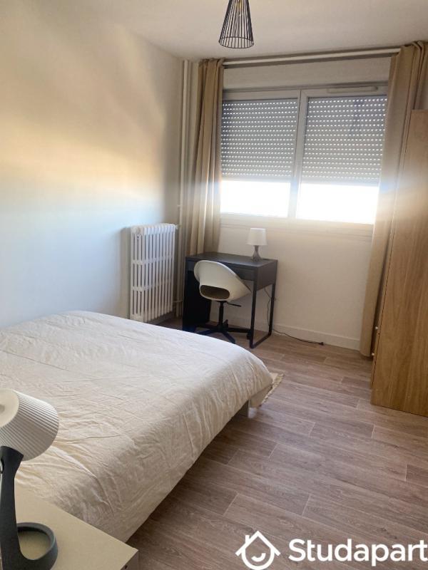 Chambre - 10 m² - 1 pièce