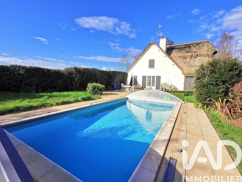 Maison - 236 m² - 9 pièces