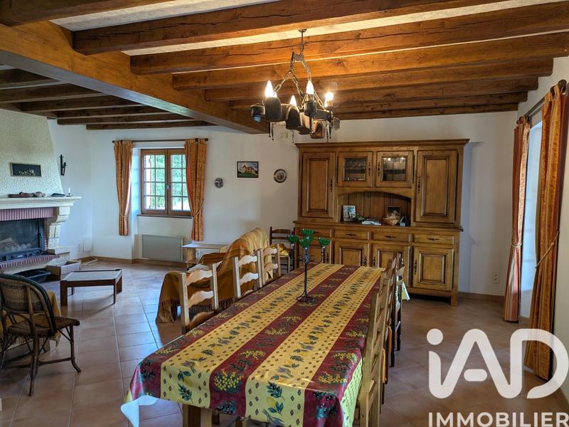 Maison - 175 m² - 6 pièces