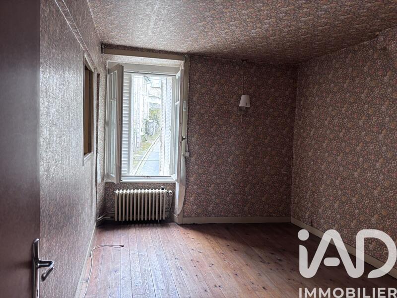 Maison de village - 91 m² - 4 pièces