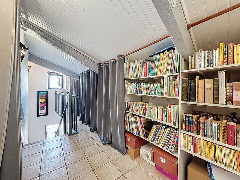 Maison - 163 m² - 7 pièces