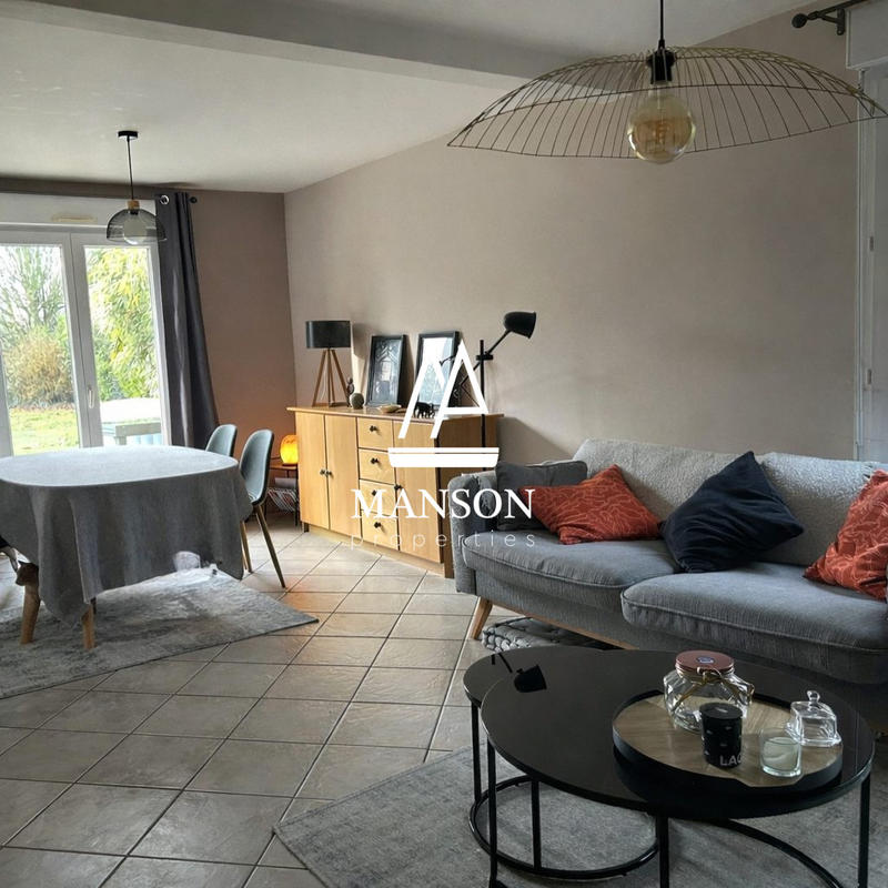 Maison - 96 m² - 5 pièces