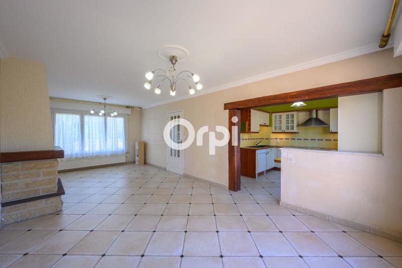 Maison - 93 m² - 4 pièces