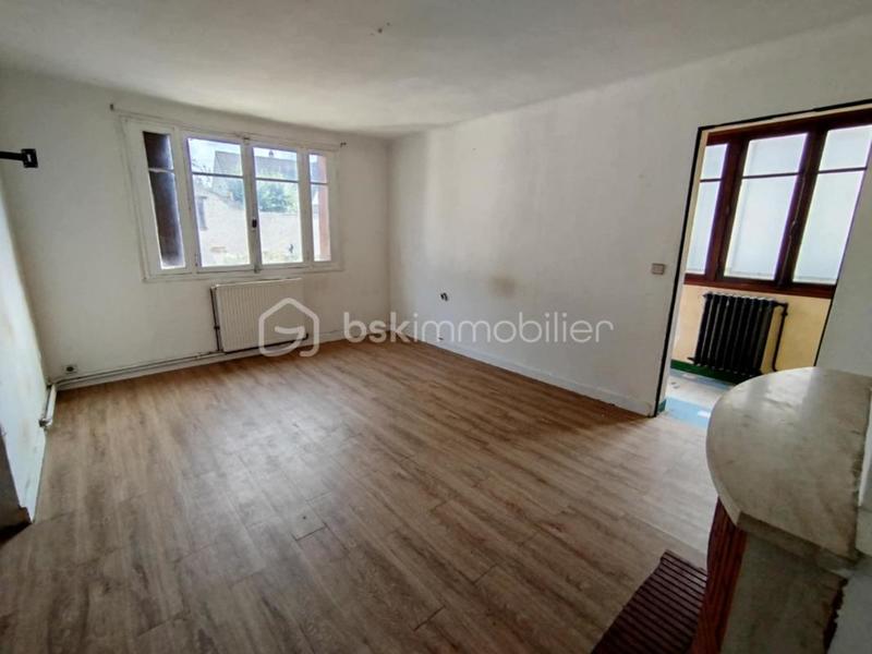 Maison - 142 m² - 7 pièces