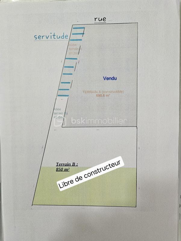 Terrain - 850 m²