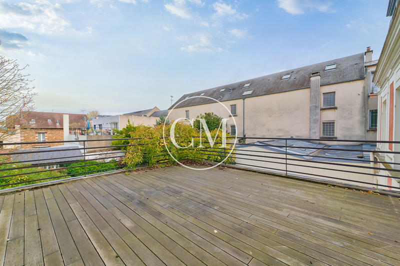 Hôtel particulier - 235 m² - 7 pièces